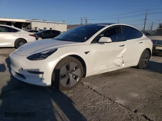2021 Tesla Model 3 Long Range with VIN 5YJ3E1EBXMF088139, listed as a Copart auction lot 88924525 with NaN miles and Salvage Title. Bid and sale history available at carsss.com. Image 1.