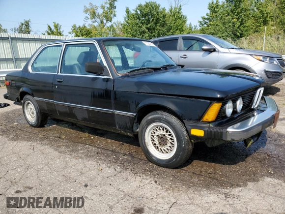 1983 BMW 3 Series z VIN WBAAG3306D9005277, wystawiony jako Copart lot #71227614 z przebiegiem 190 318 mil mil oraz Czysty tytuł • Clean title. Historia ofert i sprzedaży dostępna na DreamBid. Obrazek 4.