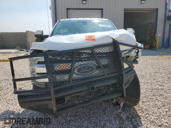 2017 Ford F-350 Platinum with VIN 1FT8W3BTXHEB92195, listed as a Copart auction lot 62408394 with Not Provided miles and Salvage Title. Bid and sale history available at DreamBid. Image 5.