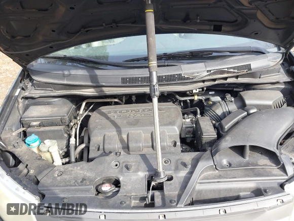 2013 Honda Odyssey Touring with VIN 5FNRL5H96DB003796, listed as a IAAI auction lot 41828376 with 6,308 mi miles and . Bid and sale history available at carsss.com. Image 10.