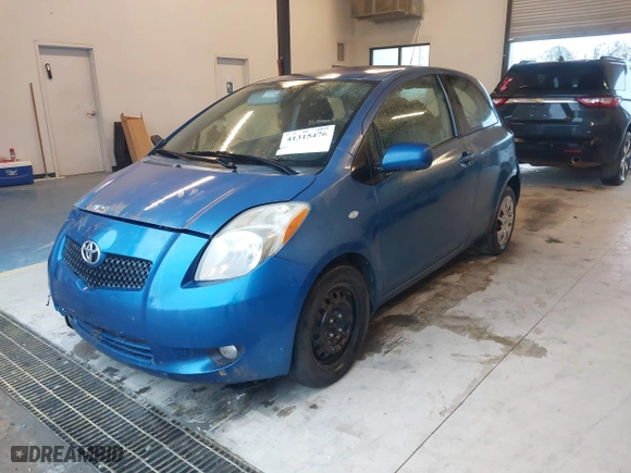 2008 Toyota Yaris with VIN JTDJT923785169700, listed as a IAAI auction lot 41315476 with 298,279 mi miles. Bid and sale history available at carsss.com. Image 17.