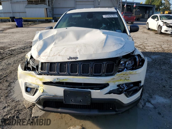 2021 Jeep Compass 80th Anniversary with VIN 3C4NJCEB3MT550073, listed as a Copart auction lot 72429184 with 29,690 mi miles and Salvage Title. Bid and sale history available at carsss.com. Image 5.