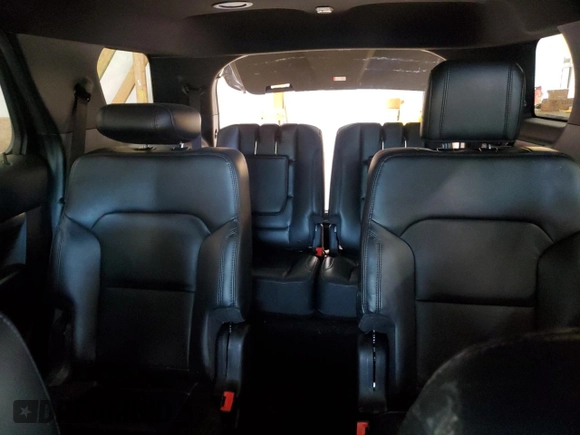 2018 Ford Explorer XLT z VIN 1FM5K8D81JGC06110, wystawiony jako Copart lot #58719295 z przebiegiem 92 645 mil mil oraz Szkoda całkowita • Salvage title. Historia ofert i sprzedaży dostępna na DreamBid. Obrazek 10.