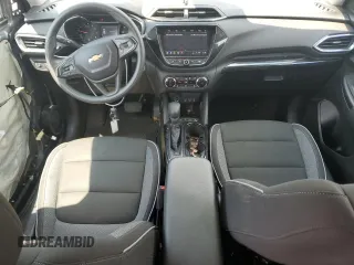 2021 Chevrolet TrailBlazer LT with VIN KL79MPSL1MB040347, listed as a Copart auction lot 64392884 with 42,576 mi miles and Salvage Title. Bid and sale history available at DreamBid. Image 8.
