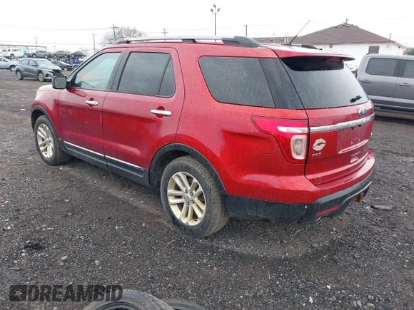 2013 Ford Explorer XLT with VIN 1FM5K8D85DGC90193, listed as a IAAI auction lot 42121079 with 290,888 mi miles and . Bid and sale history available at DreamBid. Image 3.