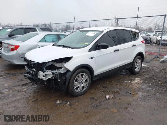2014 Ford Escape S with VIN 1FMCU0F73EUB09490, listed as a IAAI auction lot 41557088 with 247,187 mi miles. Bid and sale history available at carsss.com. Image 18.