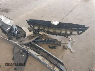 2018 Hyundai Elantra z VIN KMHH35LE0JU029275, wystawiony jako IAAI lot #39288538 z przebiegiem 17 937 mil mil oraz . Historia ofert i sprzedaży dostępna na DreamBid. Obrazek 12.