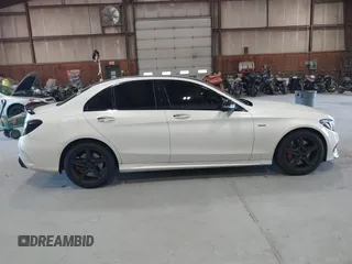 2016 Mercedes-Benz C 450 AMG z VIN 55SWF6EB7GU132348, wystawiony jako IAAI lot #42579809 z przebiegiem 180 873 mil mil oraz . Historia ofert i sprzedaży dostępna na DreamBid. Obrazek 13.