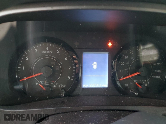 2015 Toyota Sienna LE AAS with VIN 5TDKK3DC7FS600755, listed as a Copart auction lot 45329985 with 228,301 mi miles and Salvage Title. Bid and sale history available at carsss.com. Image 9.