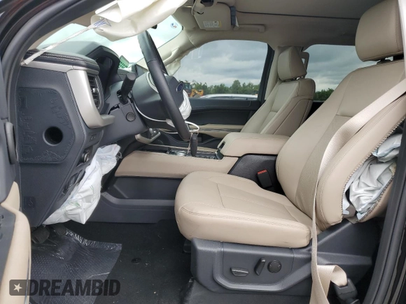 2024 Ford Expedition Max XLT with VIN 1FMJK1H83REA52653, listed as a Copart auction lot 58908145 with 5,198 mi miles and Salvage title. Bid and sale history available at DreamBid. Image 7.