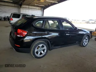 2013 BMW X1 28i z VIN WBAVM1C50DVW43672, wystawiony jako Copart lot #60318395 z przebiegiem 59 636 mil mil oraz Szkoda całkowita • Salvage title. Historia ofert i sprzedaży dostępna na DreamBid. Obrazek 3.