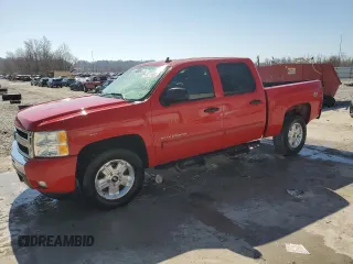 2011 Chevrolet Silverado 1500 LT with VIN 3GCPKSE30BG407340, listed as a Copart auction lot 48219495 with 285,620 mi miles and Salvage Title. Bid and sale history available at carsss.com. Image 1.