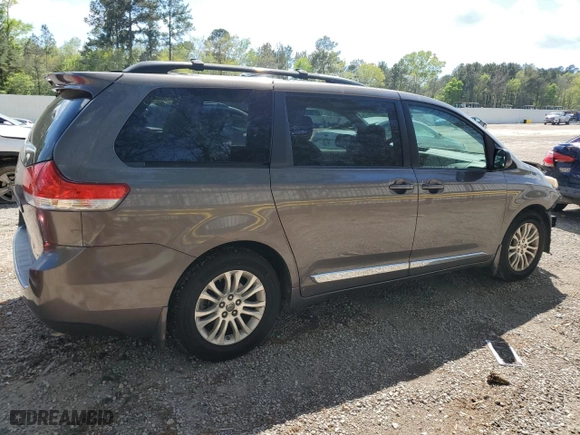 2013 Toyota Sienna XLE AAS with VIN 5TDYK3DC0DS324068, listed as a Copart auction lot 49997115 with 139,407 mi miles and Salvage Title. Bid and sale history available at carsss.com. Image 3.