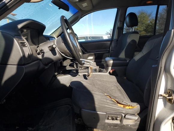 2002 Jeep Grand Cherokee Laredo with VIN 1J4GW48S22C242374, listed as a Copart auction lot 85676874 with 157,107 mi miles and Non Repairable. Bid and sale history available at carsss.com. Image 7.