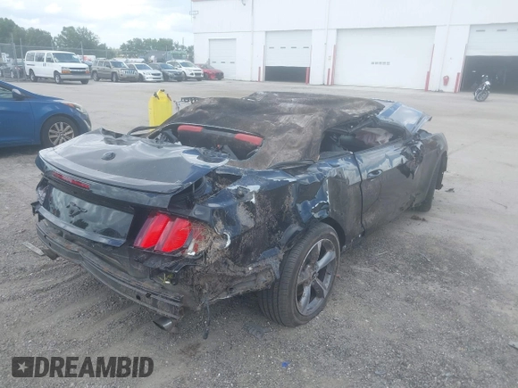 2017 Ford Mustang EcoBoost Premium z VIN 1FATP8UH5H5308096, wystawiony jako IAAI lot #42617286 z przebiegiem Nie podano mil oraz . Historia ofert i sprzedaży dostępna na DreamBid. Obrazek 4.