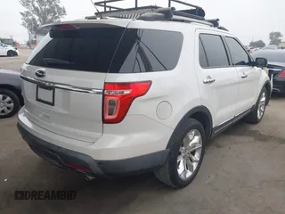 2014 Ford Explorer XLT z VIN 1FM5K7D88EGA03585, wystawiony jako IAAI lot #42443289 z przebiegiem 186 194 mil mil oraz . Historia ofert i sprzedaży dostępna na DreamBid. Obrazek 4.