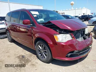 2017 Dodge Grand Caravan SXT with VIN 2C4RDGCG6HR581664, listed as a IAAI auction lot 41986539 with 111,164 mi miles and . Bid and sale history available at DreamBid. Image 1.