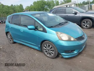 2012 Honda Fit Sport с VIN JHMGE8H58CC040018, выставлен на аукционе IAAI как лот 42428427 с пробегом 174 457 миль миль и . История ставок и продаж доступна на DreamBid. Изображение 1.