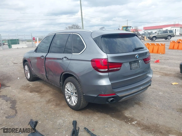 2016 BMW X5 xDrive35i with VIN 5UXKR0C53G0P19015, listed as a IAAI auction lot 41930862 with 150,762 mi miles. Bid and sale history available at carsss.com. Image 3.