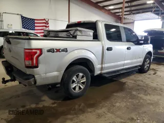 2015 Ford F-150 XLT with VIN 1FTEW1EP3FFC10534, listed as a Copart auction lot 45392165 with 159,633 mi miles and Salvage Title. Bid and sale history available at carsss.com. Image 3.