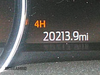 2022 Ford F-250 XL with VIN 1FT7W2BNXNEF72205, listed as a IAAI auction lot 39828317 with 20,213 mi miles and . Bid and sale history available at DreamBid. Image 17.