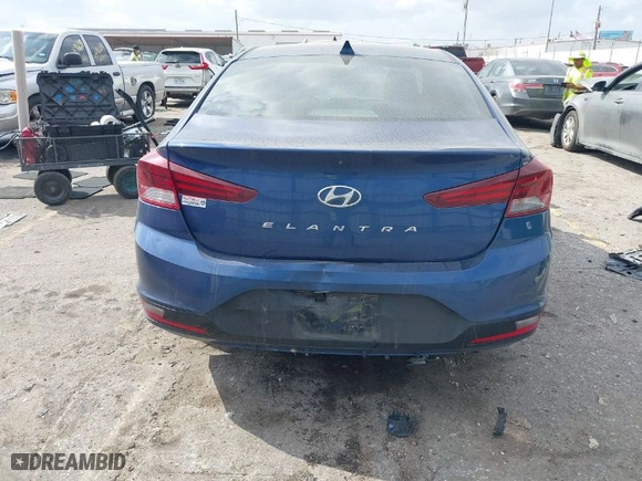 2019 Hyundai Elantra SEL with VIN 5NPD84LFXKH487473, listed as a IAAI auction lot 41516656 with 95,520 mi miles. Bid and sale history available at carsss.com. Image 17.