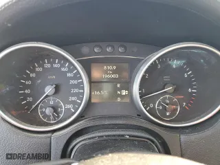 2009 Mercedes-Benz GL-Class 5.5L with VIN 4JGBF86E79A522989, listed as a Copart auction lot 80499994 with 196,003 mi miles and Clean Title. Bid and sale history available at carsss.com. Image 9.