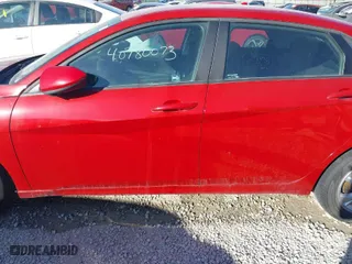 2021 Hyundai Elantra SE with VIN KMHLL4AG9MU176417, listed as a IAAI auction lot 40780073 with 63,347 mi miles. Bid and sale history available at carsss.com. Image 14.