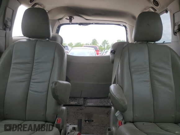 2014 Toyota Sienna LE AAS with VIN 5TDKK3DC5ES440437, listed as a Copart auction lot 52779895 with Not Provided miles and Salvage Title. Bid and sale history available at DreamBid. Image 10.
