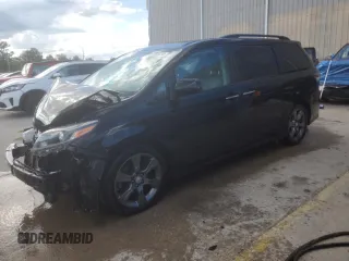 2016 Toyota Sienna SE с VIN 5TDXK3DC9GS755217, выставлен на аукционе Copart как лот 70909234 с пробегом 87 762 миль миль и На запчасти • Non repairable. История ставок и продаж доступна на DreamBid. Изображение 1.
