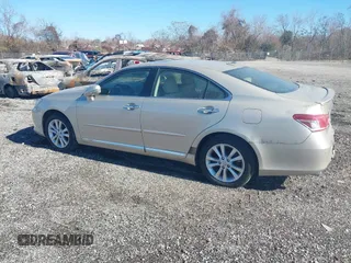 2011 Lexus ES 330 with VIN JTHBK1EG7B2466044, listed as a IAAI auction lot 39892963 with 76,246 mi miles and . Bid and sale history available at carsss.com. Image 14.