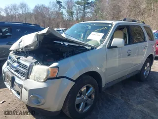 2009 Ford Escape Limited with VIN 1FMCU94G49KA42830, listed as a IAAI auction lot 41815033 with 91,952 mi miles. Bid and sale history available at carsss.com. Image 2.