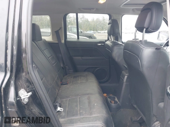 2017 Jeep Patriot High Altitude z VIN 1C4NJRFB9HD162469, wystawiony jako IAAI lot #42188220 z przebiegiem 29 056 mil mil oraz . Historia ofert i sprzedaży dostępna na DreamBid. Obrazek 8.