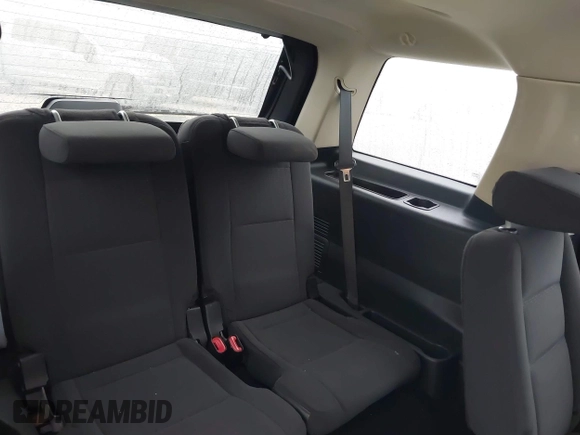 2010 Ford Explorer XLT z VIN 1FMEU6DE5AUA15196, wystawiony jako IAAI lot #41534546 z przebiegiem 86 328 mil mil oraz . Historia ofert i sprzedaży dostępna na DreamBid. Obrazek 8.