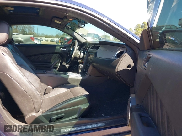 2011 Ford Mustang GT with VIN 1ZVBP8CF6B5138180, listed as a IAAI auction lot 41739427 with 131,604 mi miles. Bid and sale history available at carsss.com. Image 5.