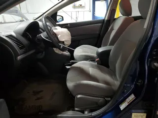 2011 Nissan Sentra S z VIN 3N1AB6AP9BL680566, wystawiony jako Copart lot #42312225 z przebiegiem 90 315 mil mil oraz Szkoda całkowita • Salvage title. Historia ofert i sprzedaży dostępna na DreamBid. Obrazek 7.