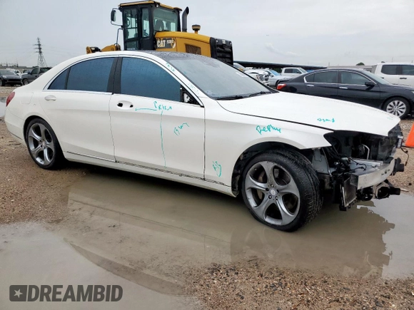 2015 Mercedes-Benz S 550 with VIN WDDUG8CB2FA135966, listed as a Copart auction lot 62908865 with 94,640 mi miles and Salvage title. Bid and sale history available at DreamBid. Image 4.