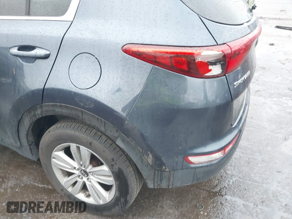 2017 Kia Sportage LX with VIN KNDPMCAC8H7217649, listed as a IAAI auction lot 40843857 with 146,881 mi miles and . Bid and sale history available at carsss.com. Image 6.