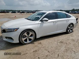 2018 Honda Accord Touring with VIN 1HGCV1F92JA117344, listed as a Copart auction lot 60647685 with 113,452 mi miles and Salvage title. Bid and sale history available at DreamBid. Image 1.