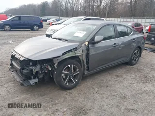 2024 Nissan Sentra SV z VIN 3N1AB8CV4RY222342, wystawiony jako IAAI lot #41786619 z przebiegiem 32 968 mil mil oraz . Historia ofert i sprzedaży dostępna na DreamBid. Obrazek 2.
