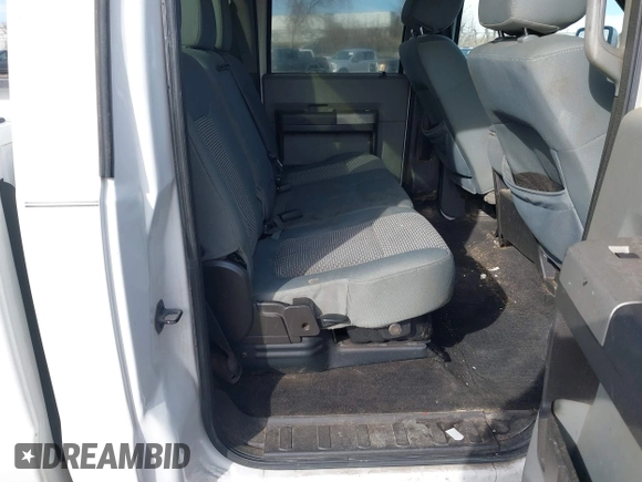 2015 Ford F-250 Lariat with VIN 1FT7W2BT0FEC13977, listed as a IAAI auction lot 41517987 with 231,019 mi miles and . Bid and sale history available at DreamBid. Image 8.