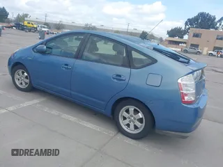 2007 Toyota Prius with VIN JTDKB20U977675333, listed as a IAAI auction lot 41880014 with 203,085 mi miles and . Bid and sale history available at DreamBid. Image 3.