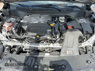 2025 Chevrolet Trax LS with VIN KL77LFEP6SC125131, listed as a Copart auction lot 50564795 with 9,460 mi miles and Salvage Title. Bid and sale history available at DreamBid. Image 13.