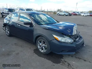 2017 Nissan Altima 2.5 SV with VIN 1N4AL3APXHC172982, listed as a IAAI auction lot 41733473 with 118,738 mi miles. Bid and sale history available at carsss.com. Image 1.