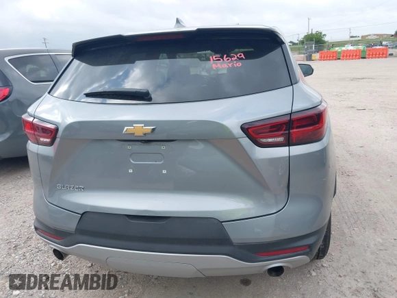 2025 Chevrolet Blazer LT z VIN 3GNKBCR41SS128955, wystawiony jako IAAI lot #42532778 z przebiegiem 9 743 mil mil oraz . Historia ofert i sprzedaży dostępna na DreamBid. Obrazek 16.
