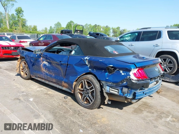 2022 Ford Mustang EcoBoost z VIN 1FATP8UH4N5102828, wystawiony jako IAAI lot #42073571 z przebiegiem 69 931 mil mil oraz . Historia ofert i sprzedaży dostępna na DreamBid. Obrazek 3.
