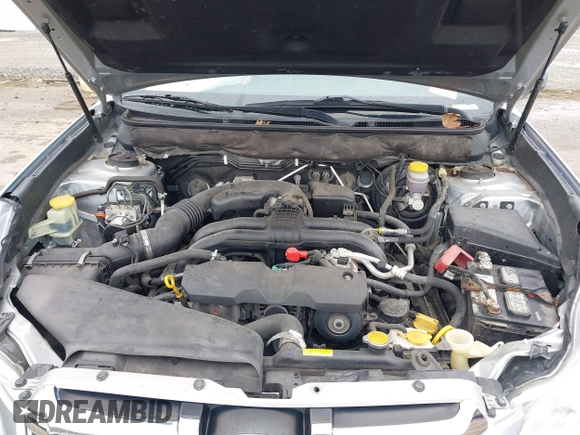 2014 Subaru Outback Premium with VIN 4S4BRBCC3E3288467, listed as a IAAI auction lot 41921864 with 171,264 mi miles and . Bid and sale history available at DreamBid. Image 10.