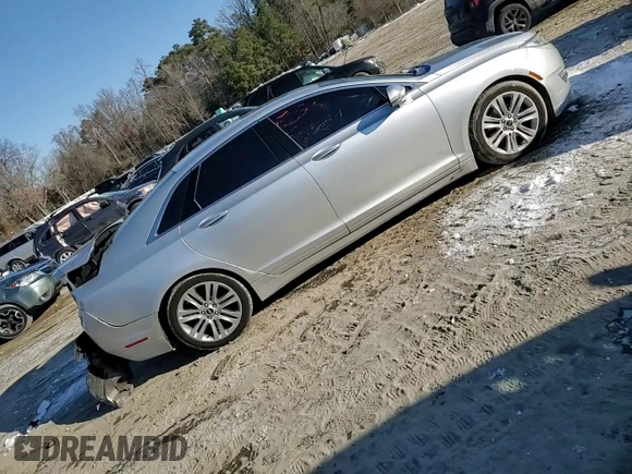 2016 Lincoln MKZ with VIN 3LN6L2JK8GR616239, listed as a Copart auction lot 87861415 with 99,199 mi miles and Salvage title. Bid and sale history available at DreamBid. Image 13.