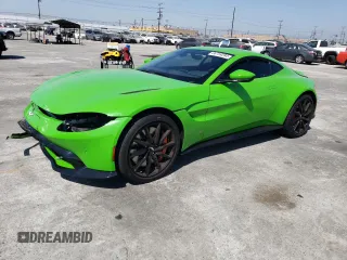 2020 Aston Martin Vantage z VIN SCFSMGAWXLGN04772, wystawiony jako Copart lot #66759284 z przebiegiem 17 757 mil mil oraz Szkody całkowita. Historia ofert i sprzedaży dostępna na DreamBid. Obrazek 1.