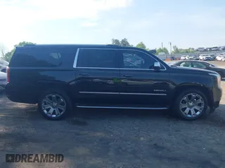 2015 GMC Yukon XL Denali with VIN 1GKS1JKJ5FR653076, listed as a IAAI auction lot 42072132 with 288,568 mi miles. Bid and sale history available at carsss.com. Image 13.